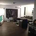 House Novi Apartament *