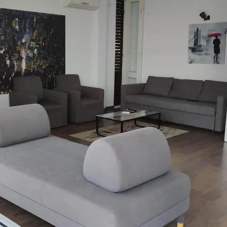 Apartment Beach House Novi