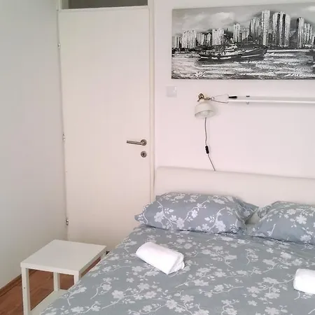 House Novi شقة نوفي فينودولسكي