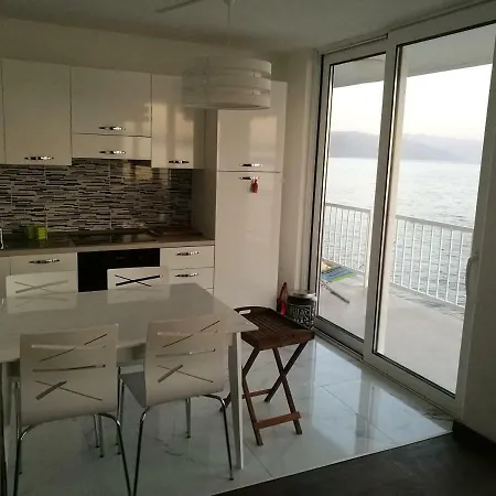 Beach House Novi Apartment *