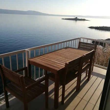 Beach House Novi * Novi Vinodolski