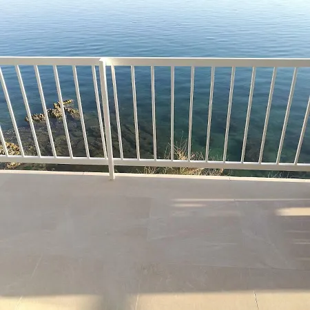 Apartment Beach House Novi *