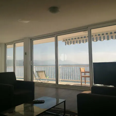 Beach House Novi Apartment