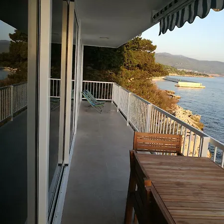 Beach House Novi Novi Vinodolski