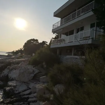 Apartment Beach House Novi Novi Vinodolski